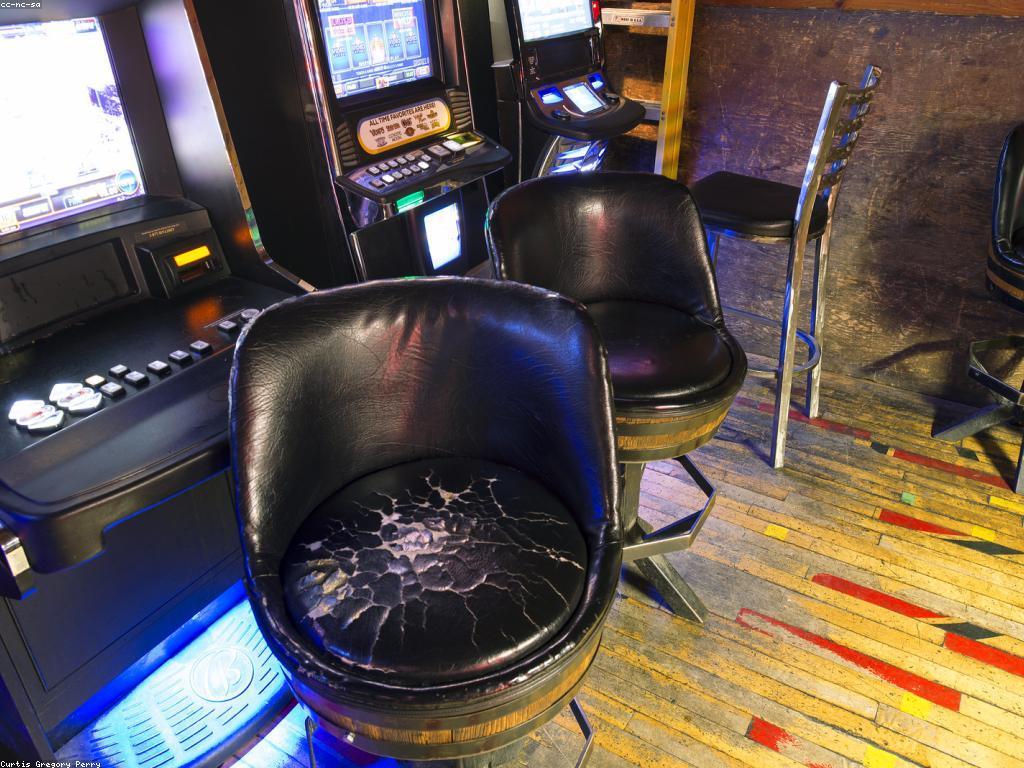 ពិនិត្យស្លុត: មេរៀនសំខាន់សម្រាប់ការវាយតម្លៃល្បែង